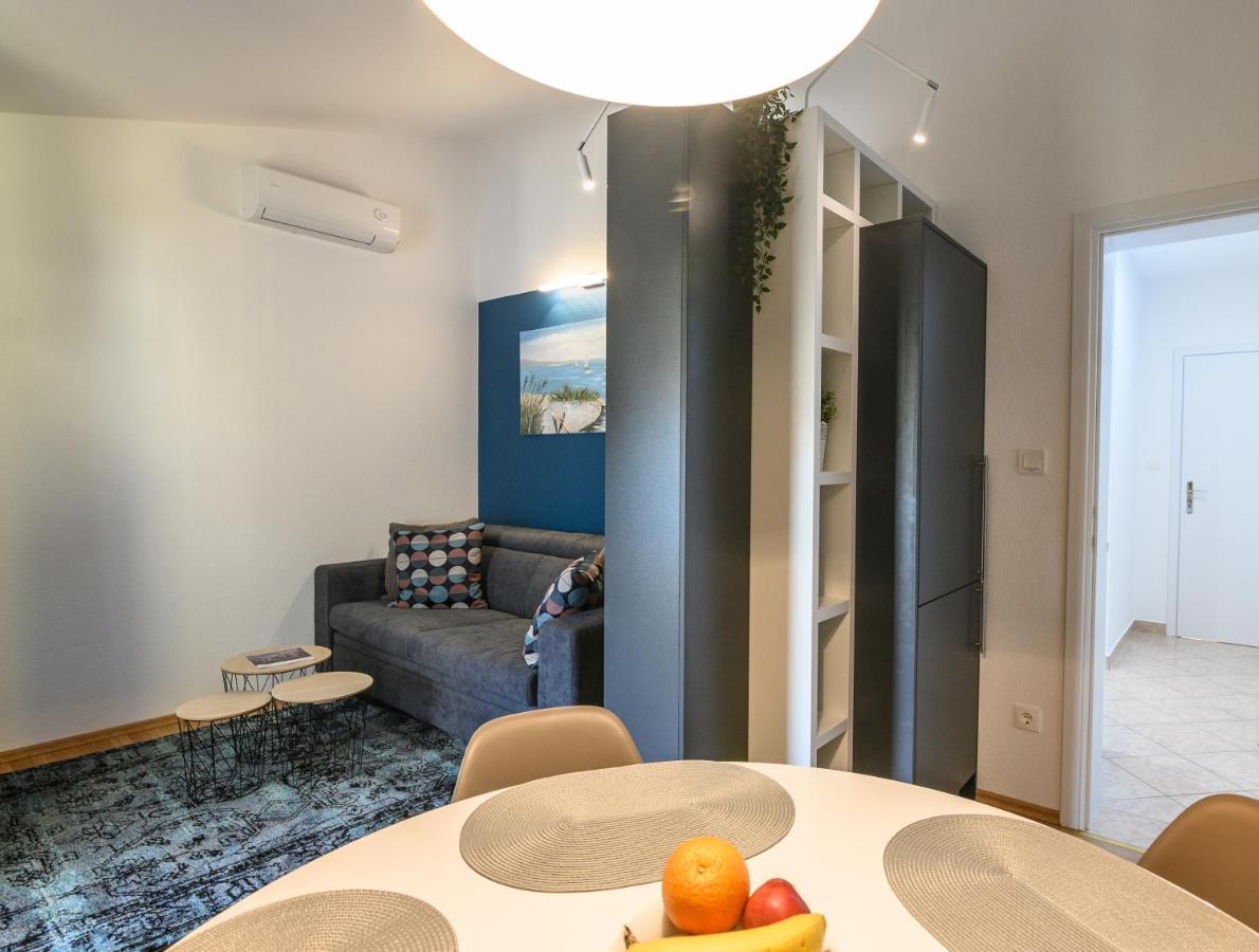 Apartments Blatancic Vodice Exterior photo